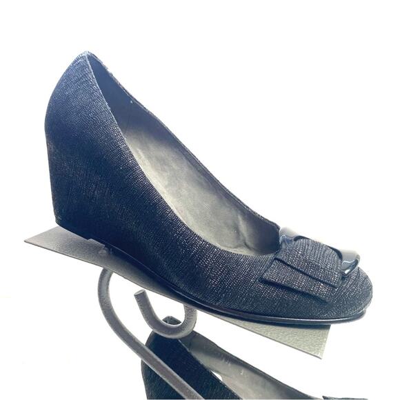 Stuart Weitzman Black Bucalina Covered Wedge Heel Size 9.5 - Picture 2 of 9